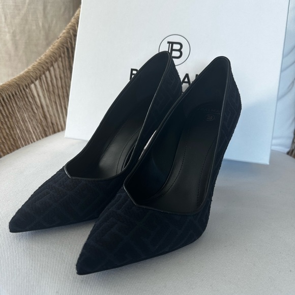 Balmain Monogram-Jacquard Pointed Pump Heels - Black & Navy Pattern (39.5 women) - Picture 6 of 7